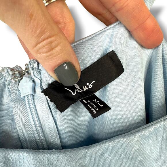 Lulus NWOT Abundant Charm Light Blue 3D Floral Applique Sheer Maxi Dress XL - Picture 6 of 10